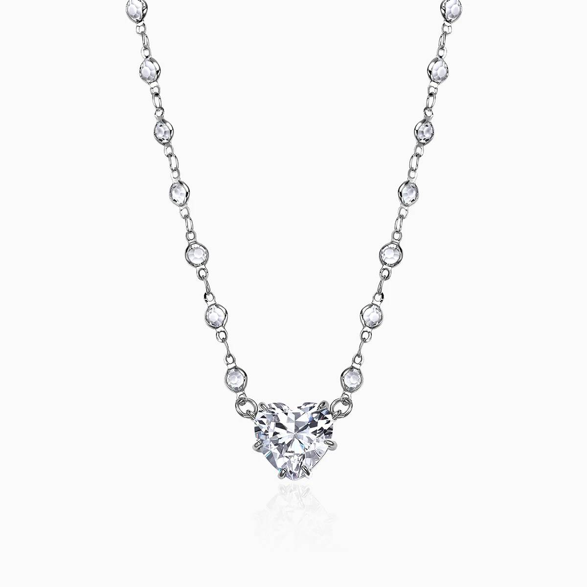 

Light luxury cold wind love gem necklace female Choker fashion clavicle chain