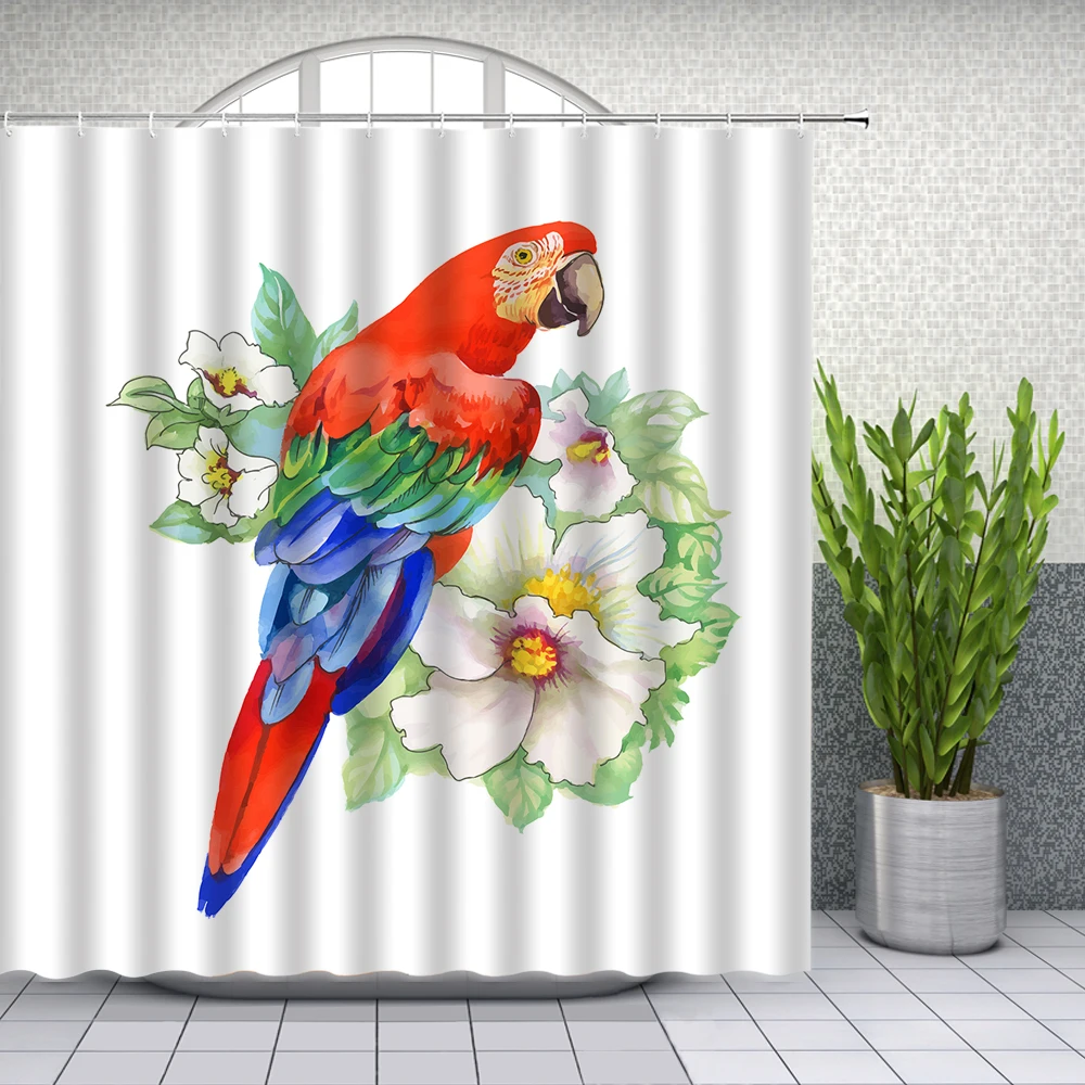 Акварельная занавеска для душа с цветными перьями и птицами белый фон ванной