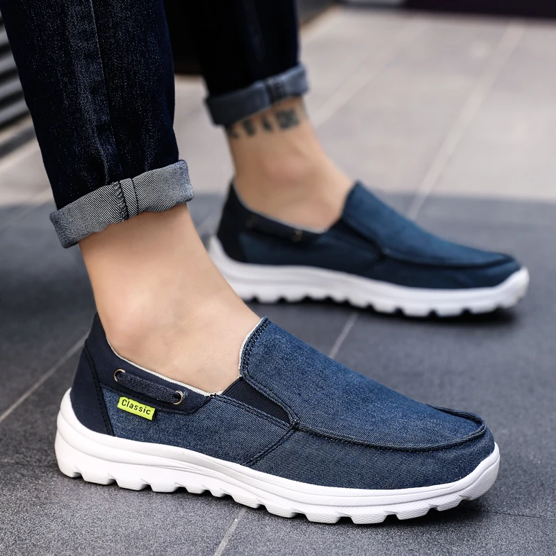 

Big size 39-48 Outdoor Mens Shoes Casual Male Breathable Canvas Shoes Men Chinese Fashion 2019 Soft Slip On For Men Loafers w5