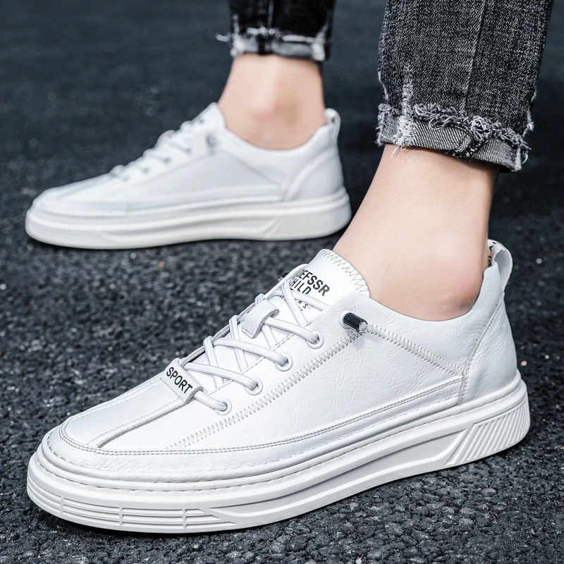 

Men Leahter Casual Shoes slip on fashion Spring Autumn Breathable Sneakers Reflective Skateboard Shoes men Flat Trainers Zapatos