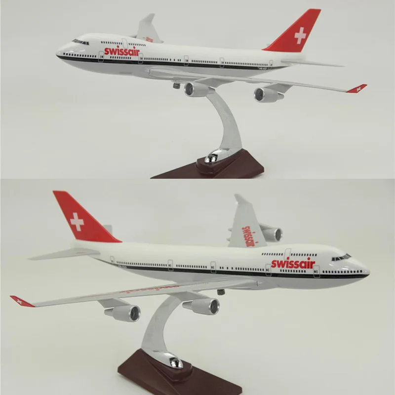 

Модель самолета B747-1/150 из пластика под давлением, 40 см