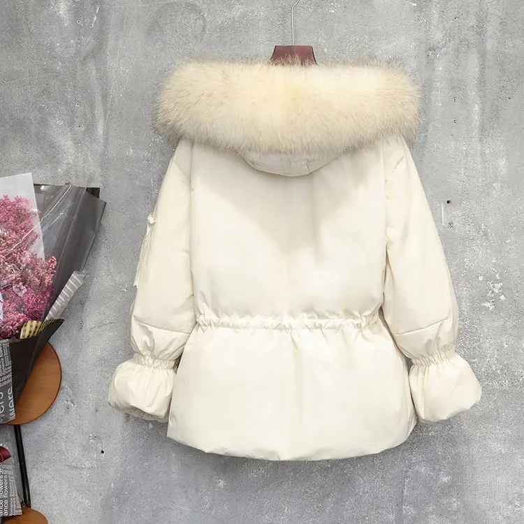 Женская короткая парка на утином пуху белая куртка большого размера с капюшоном