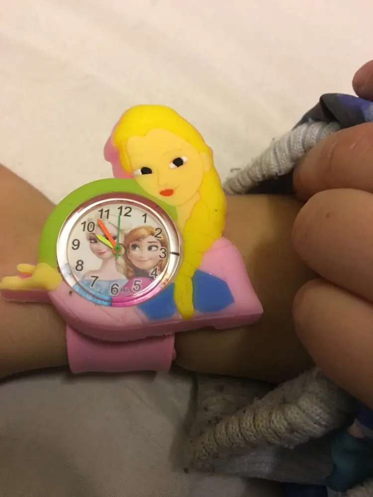 Hot Girls Princess Watches Pink Rubber Cinderella Watch for Kids Girl Plastic Quartz Wristwatch Children's Gift