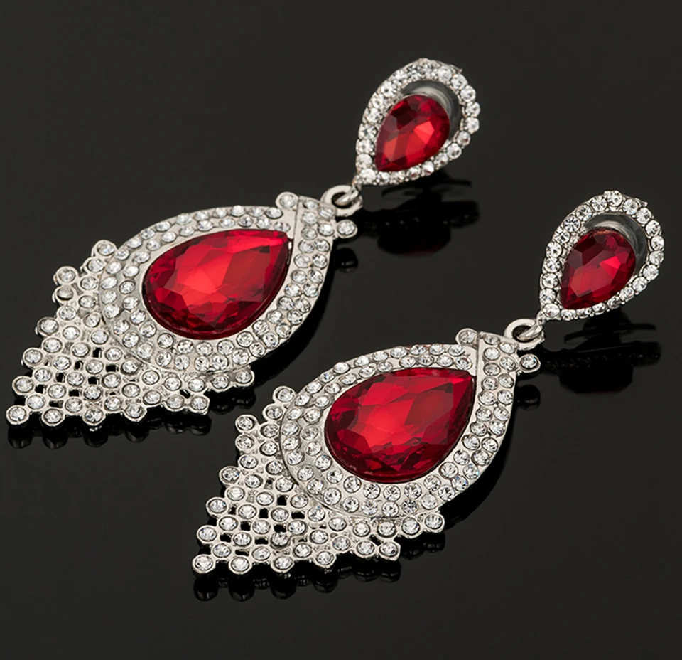 YFJEWE Hot Fashion Horse Eye Earrings Jewelry Latest Design Austrian Crystal Earrings Female Wedding Christmas Gifts E487