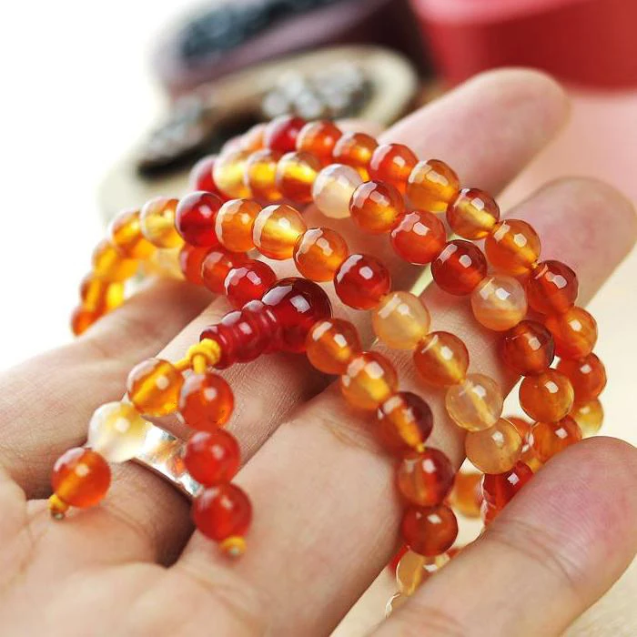 

Wholesale Natural Coloured Agate Jade 6-8mm 108 Beads Necklace Fashion Women Yoga Beaded Pendant Gemstone Beads Gift For Jewelry