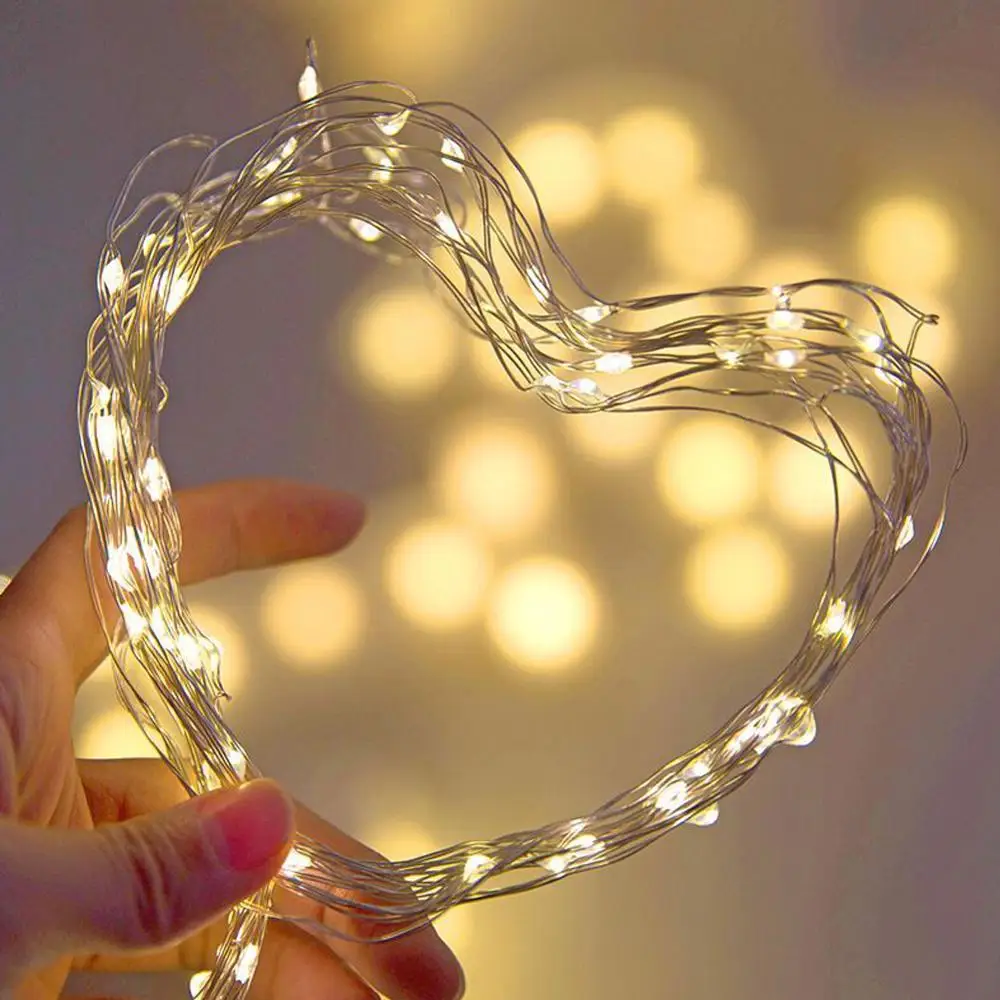 Уличная светодиодная гирлянда из серебристой проволоки Сказочная праздничная