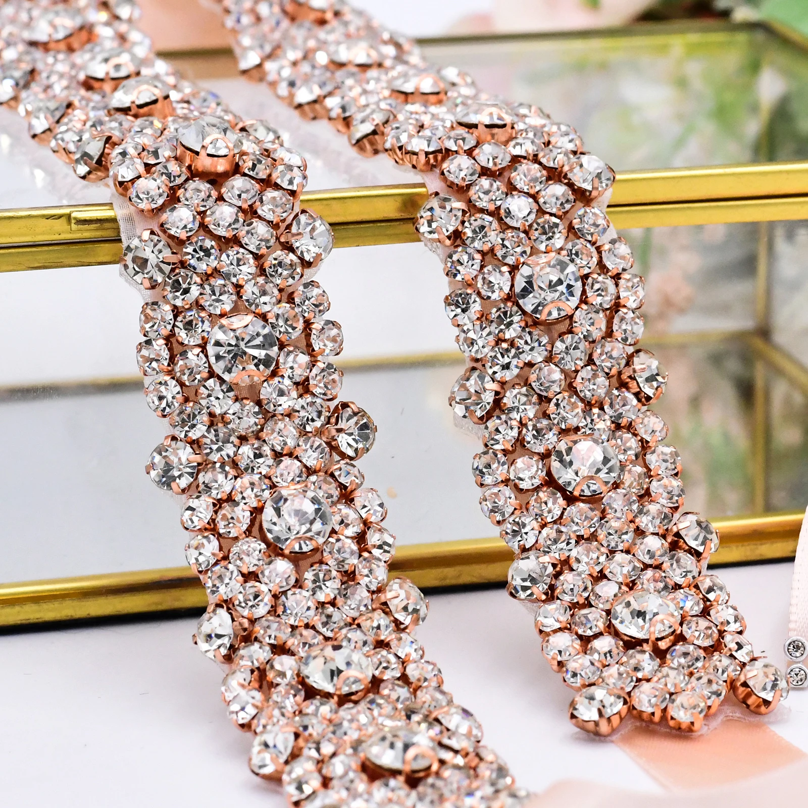 

TRiXY S28B-RG Sprkle Rose Gold Prom Dress Belt Wedding Belts Women's Belt Rhinestone Bridal Belt Beaded Applique Belt for Brides