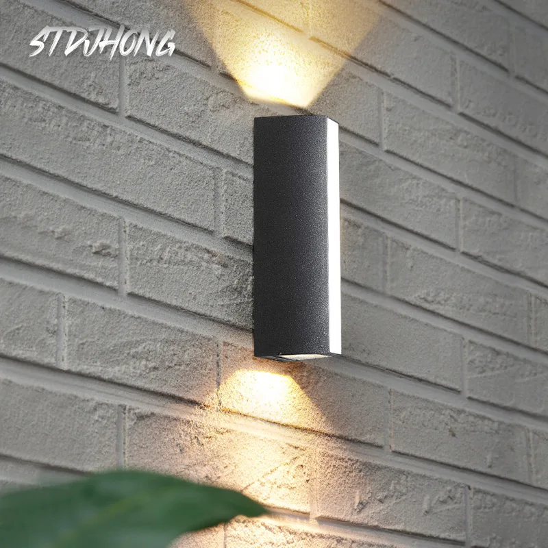 

Modern Waterproof Outdoor Wall Light LED IP65 Aluminum Wall Lamp Garden Porch Sconce Decoration Three Sides Glow Garden Lighting