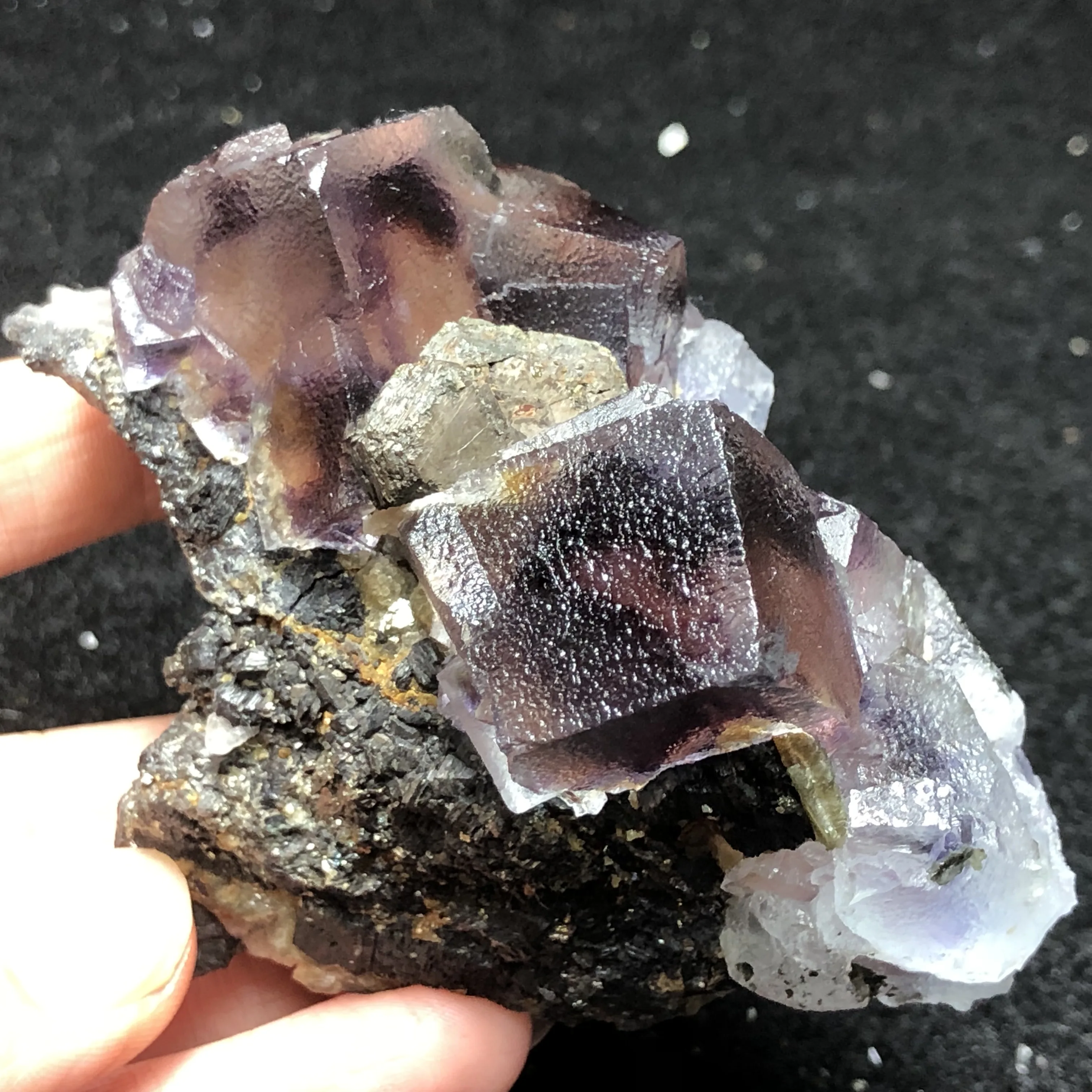 

276.7gNatural hallucination fluorite and pyrite stone home decoration ring vein healing geology teaching CRYSTAL QUARTZ GEM