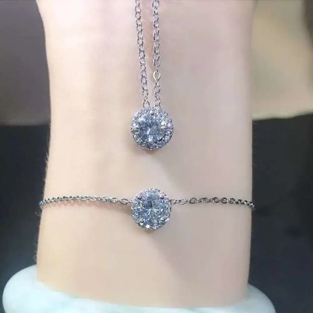 

SWA1: 1 Original 2020 Fashion Jewelry High quality new angel eye, Exquisite Crystal, Noble temperament Lady Bracelet Charm