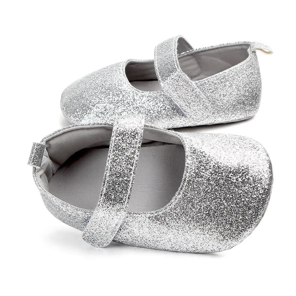 Кожаная обувь с блестками для маленьких девочек малышей повседневная на плоской