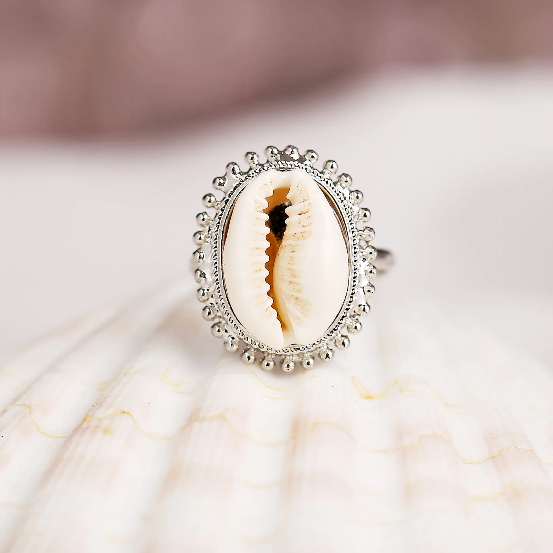 Женское кольцо из цинкового сплава с натуральной морской ракушкой|Кольца| |