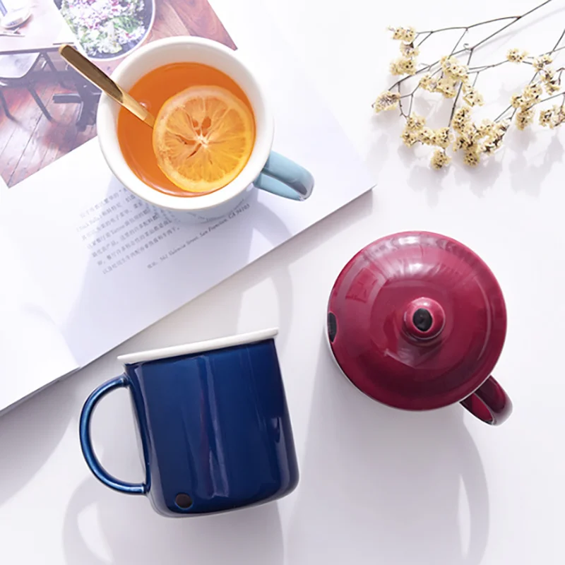 Кружка с имитацией эмали бытовая керамическая кружка крышкой и ложкой Офисная
