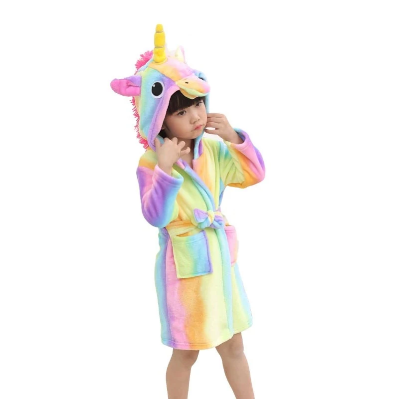Rainbow unicorn Зимний детский банный халат с героями мультфильмов; банный халат для малышей; махровые халаты с капюшоном и рисунком единорога; детские пижамы; халаты для мальчиков и девочек - Цвет: Rainbow unicorn