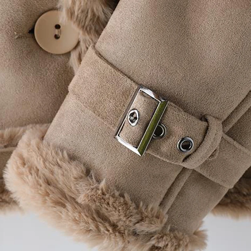 

Short Automotive Woman Fur Leather Jackets and Coats Double Breasted Winter Warm Biker Khaki Fur Coat For Women Overcoats A252