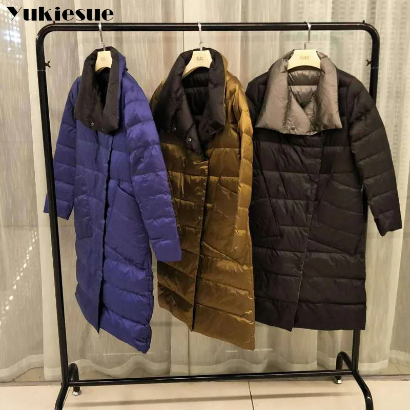 Белый пуховик на утином пуху ультра-светильник женский зимний двусторонний