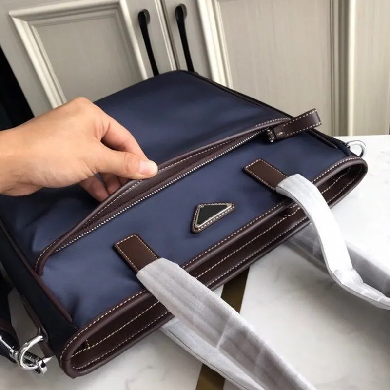 

2021 new Facebook equivalent, nylon tote bag, business casual waterproof, diagonal span zipper men's bag, free shipping