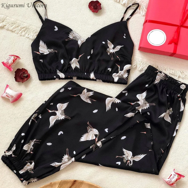 Пижама на тонких бретельках с принтом лисы, осенний комплект из двух предметов, топ и длинные брюки, одежда для сна, атласная Женская пикантная ночная рубашка с V-образным вырезом и узором