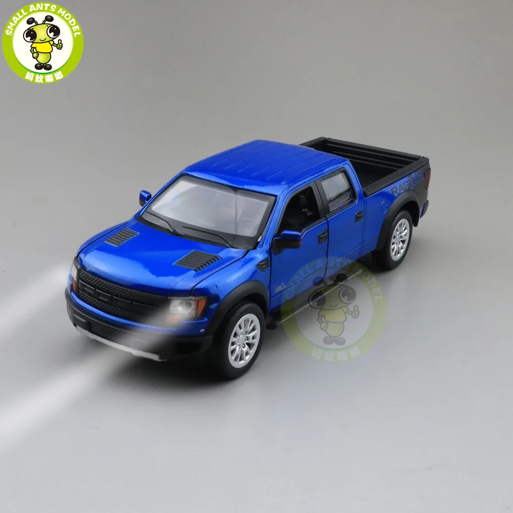 Модель автомобиля Ford F150 с фотографическим фотоаппаратом 1/34|Наземный транспорт| |