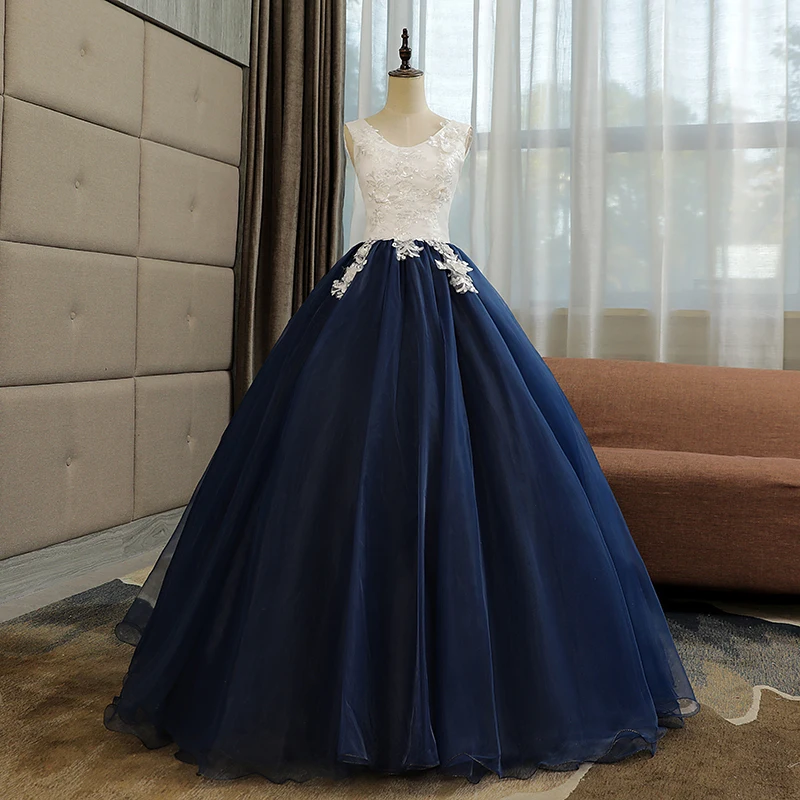 

New V-Neck Quinceanera Dresses Lace Appliques Backless Prom Dress Ball Gown Vestido De Quincenera Vestidos 15 Dresses