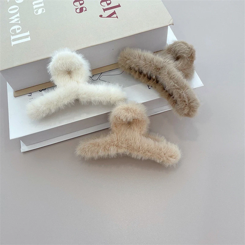 

Autumn Winter Sweet Hair Claw Hairpins Hair Clip Barrette Crab Headwear for Women Girls Fashion Hair Accessories