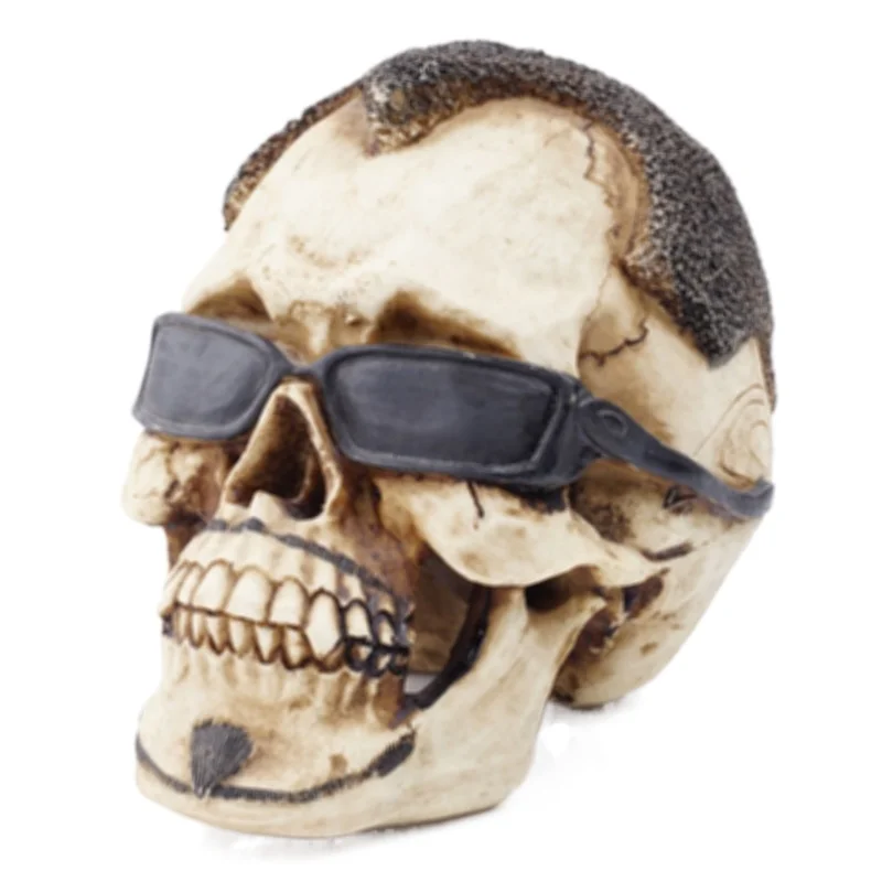 

HeyMamba Resin Japanese Samurai Skull Statue Sculpture Gothic Personality Retro Home office Decorations Skull Model