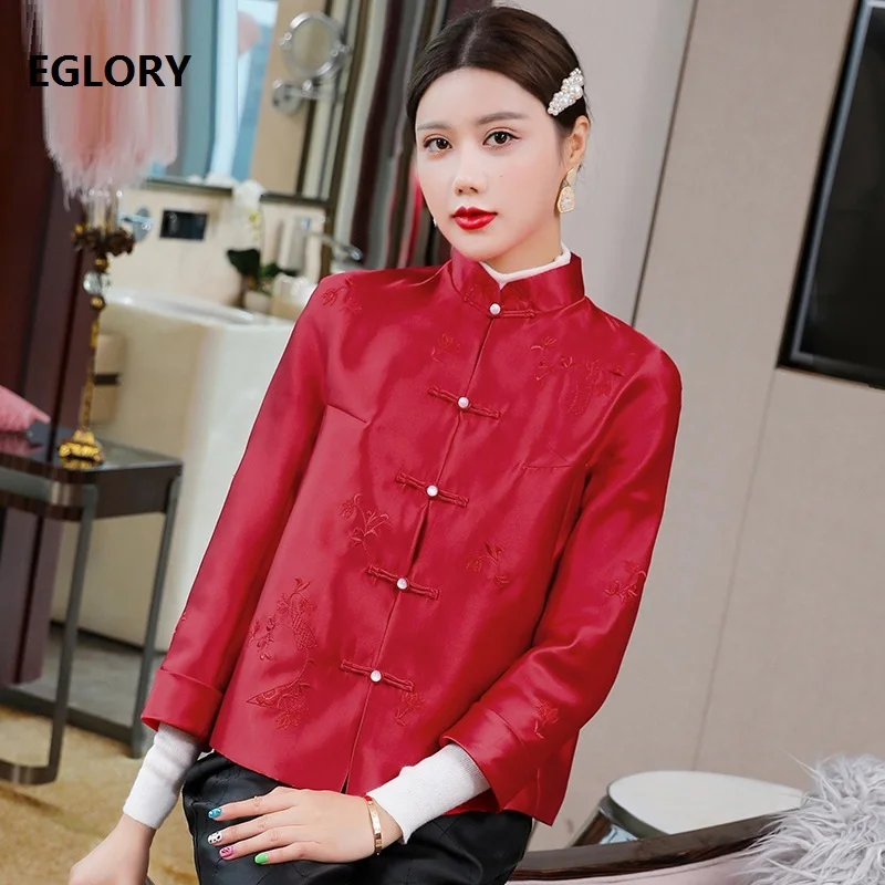 

Plus Size Coat 2020 Autumn Winter Vintage Tops Coat Women Exquisite Embroidery Three Quarter Sleeve Elegant Pink Red Coat Female