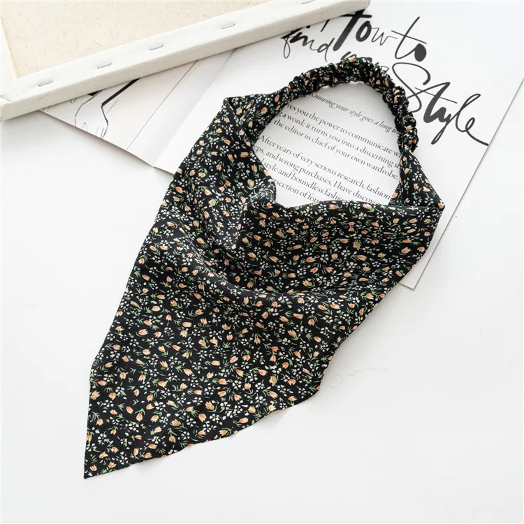 

Printting Hair Scarf Scrunchies Vintage Triangle Bandanas Hairband Headband Without Clips Elastic Hair Bands Headwrap Accesories