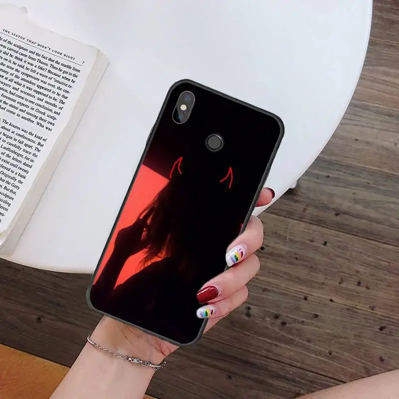 

Devil sexy fashion cartoon art Lovely Girl Phone Case For Xiaomi Redmi 7 9t 9se k20 mi8 max3 lite 9 note 8 9s 10 pro Soft Shell