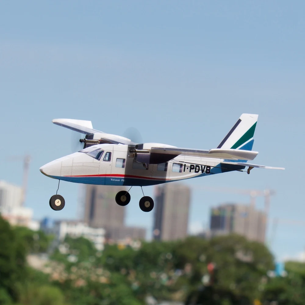 

Миниатюрный электронный управляемый летательный аппарат, 360 мм