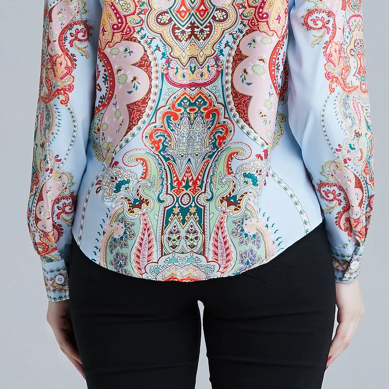 

New European Station Women s print fit long sleeve all over Lapel shirt