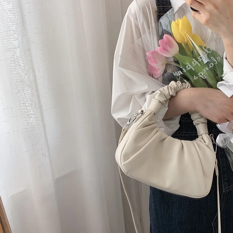 

Сумочка плиссированная Женская Новинка 2021, модная сумка для подмышек, маленькая простая квадратная сумка, универсальная сумка