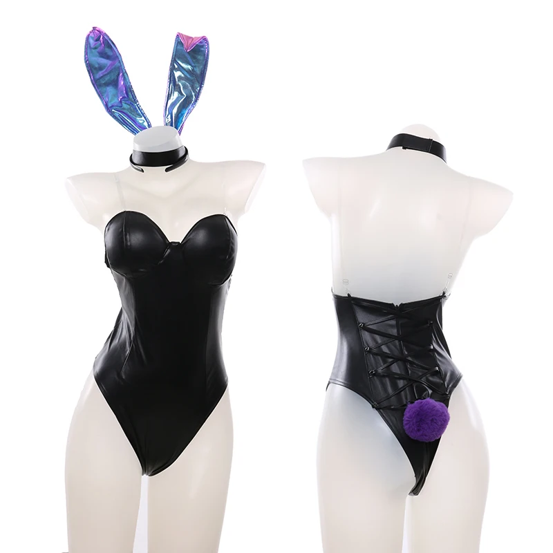 

Комбинезон женский бандажный с кроличьим хвостом и открытой спиной