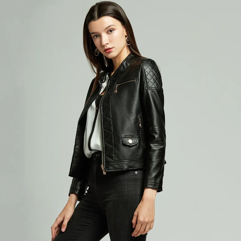 Однотонная тонкая женская куртка из искусственной кожи с V-образным вырезом