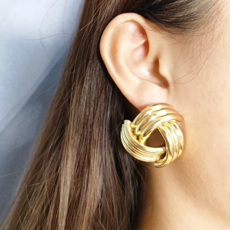

ARLIE 2020 Fashion Gold Sliver Metal Stud Earrings for Women Geometric Statement Drop Earrings Hanging Dangle Earrings Jewelry