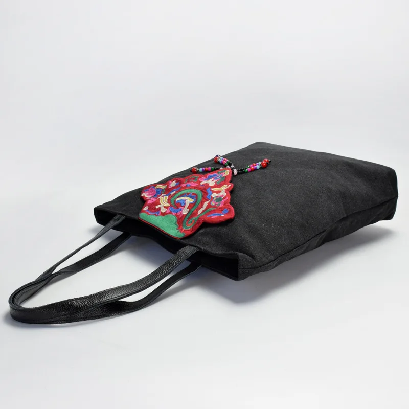 

2020 Women New Fashion Concise Ethnic Style Featured Embroidery Handmade Cloth Bag Totes bag Handbag Shoulder Bag Office Daily