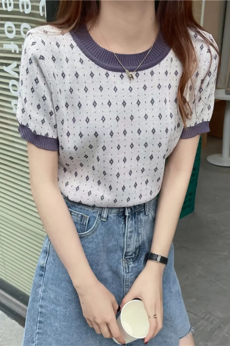 

Summer 2021 new Korean version of the Western-style bottoming shirt is thin and versatile short-sleeved knit sweater top