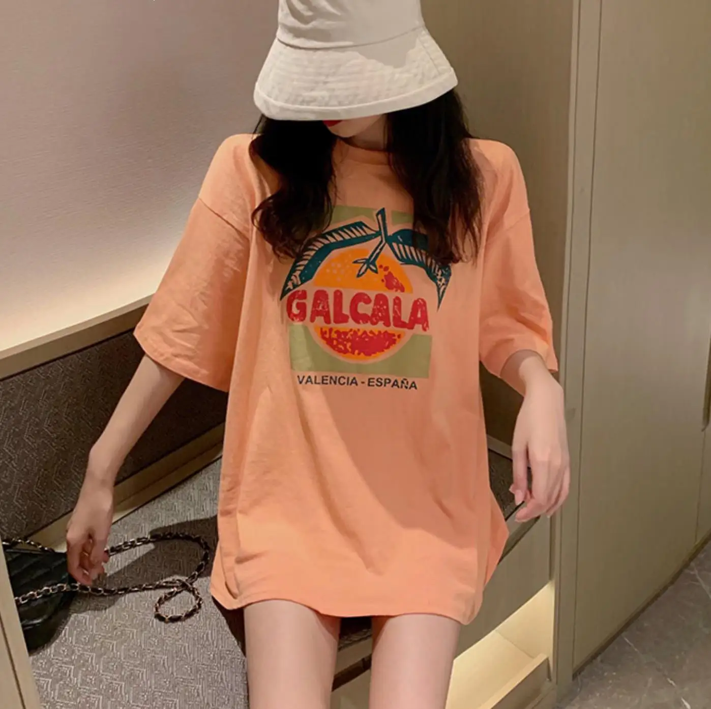 Девушка Для женщин Футболка свободная хлопковая с буквенным принтом и в виде