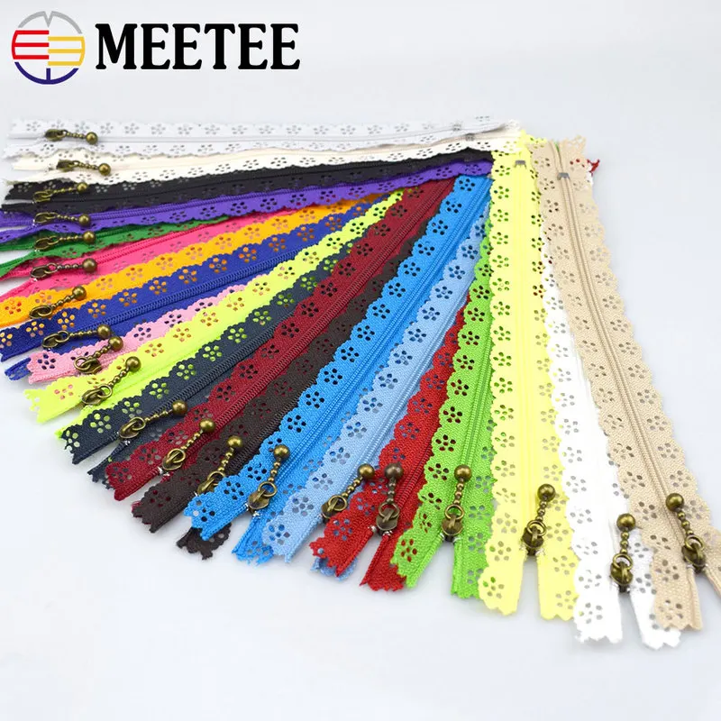 

Meetee 10pcs 20cm 3# Nylon Zipper Lace Ribbon Decoration Edge Zipper DIY Manual Sewing Wallet Children's Pocket Zip Accessories
