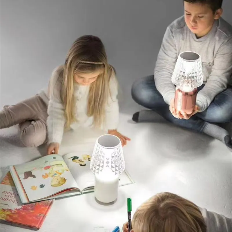 Перезаряжаемая декоративная настольная лампа барный обеденный стол