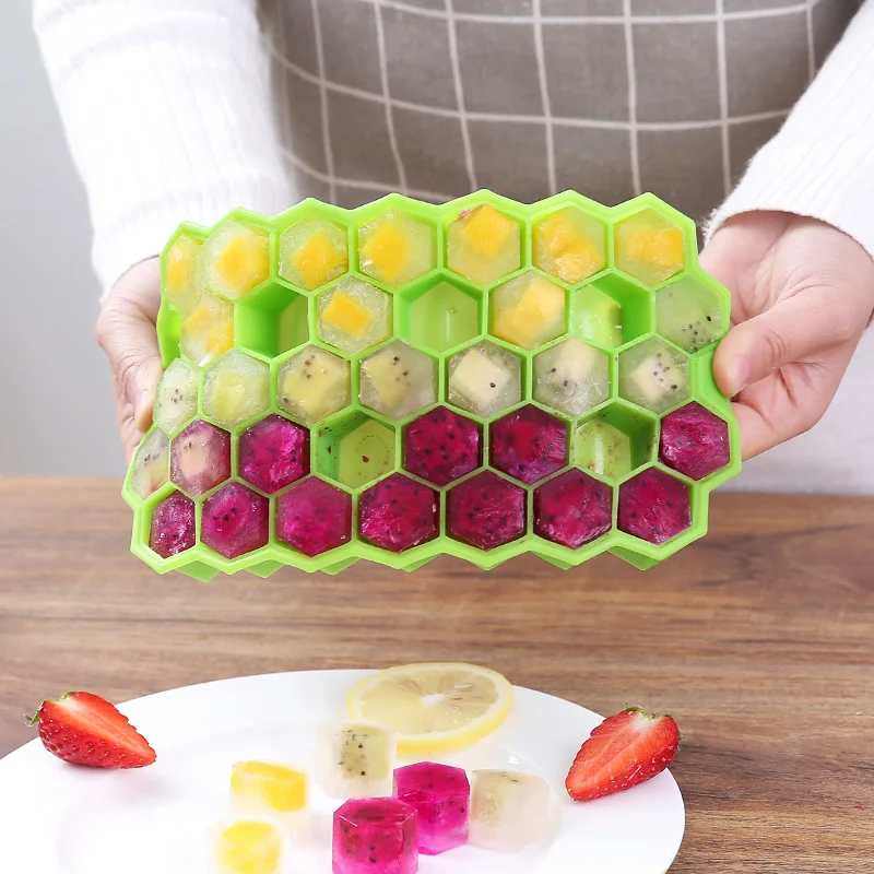 

Zhang Ji Silicone Honeycomb Ice Cube Maker Trays Green Ice Cream Model with Lid Removable Easy Demoulding Cold Drink BPA Free