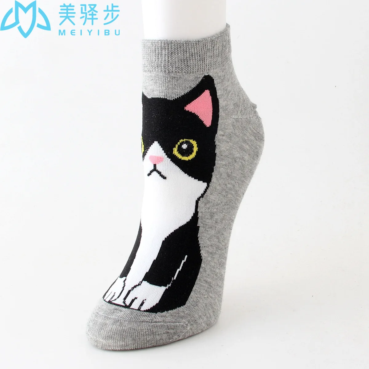 12 pairs per set Spring new cartoon female socks versatile cute dog sweat absorption sock hot socks wholesale