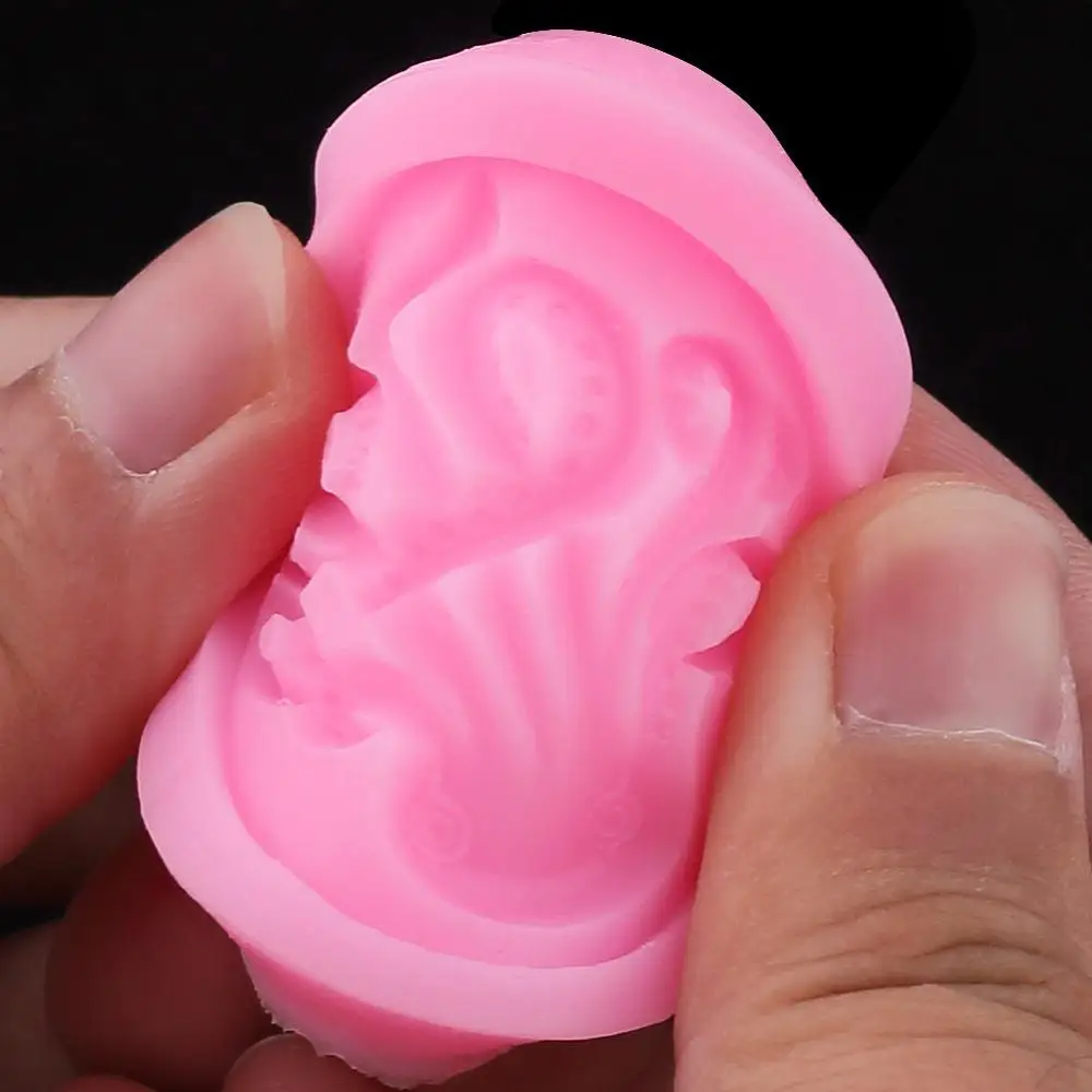 

2020 new Gadgets Fondant Molds Octopus Mold Silicone Steampunk Polymer Clay Resin Fondant Octopus Baking Candy Mold