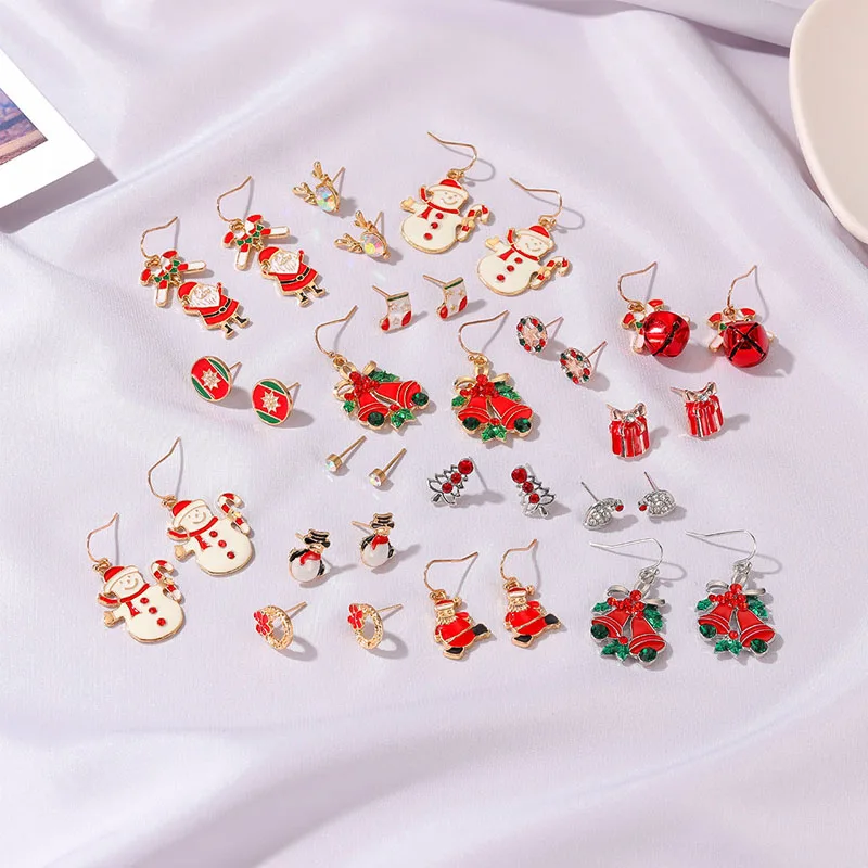 

New Christmas Stud Earrings Christmas Tree Elk Snowman Deer Xmas Atmosphere Earring Studs Jewelry Crystal New Year Gifts
