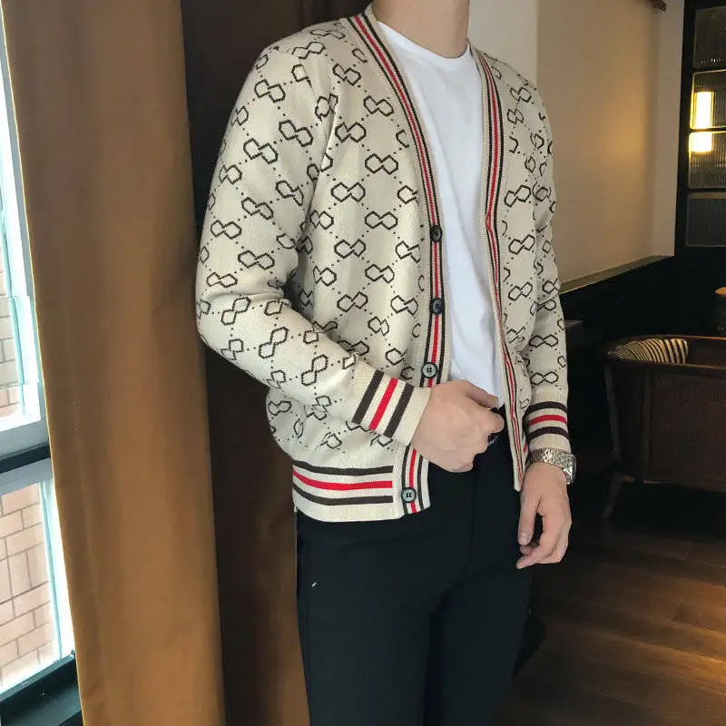 

2019 autumn new European and American tide brand high quality knitted cardigan men's Korean casual loose sweater small coat