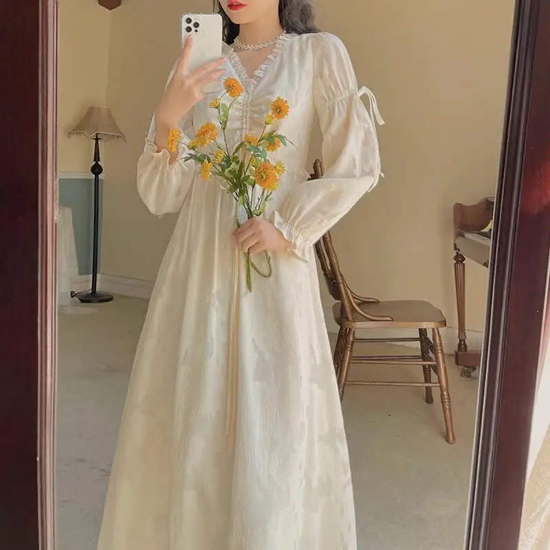 

New French Retro Gentle Super Fairy Sweet Spring Autumn Women Dress High-end French Lace Dresses Apricot Color