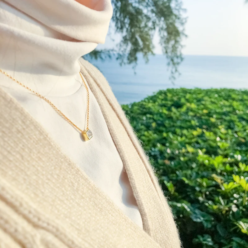 IOGOU Real 1Ct D Color Moissanite Diamond Pendant Necklace 100% 925 Sterling Silver Sparkling Engagement Wedding Pendant Jewelry