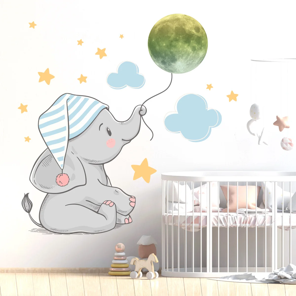 

DIY Luminous Moon Elephant Wall Stickers Boy Girl Kids Room Decor Wall Decal Bedroom Decoration Vinly Glow-in-dark Wallstickers