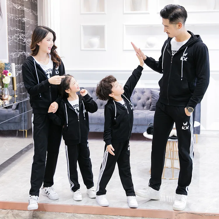 Осенняя Толстовка для мамы и дочери толстовка с капюшоном длинным рукавом всей