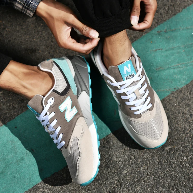 

2021 Men's Sports Running Shoes Professional Track and Field Marathon Jogging Sports Shoes Breathable Mesh Fitness Jogging Shoes